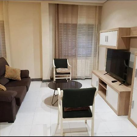 Private Room With Shared Bathroom سلامنكا المظهر الخارجي الصورة