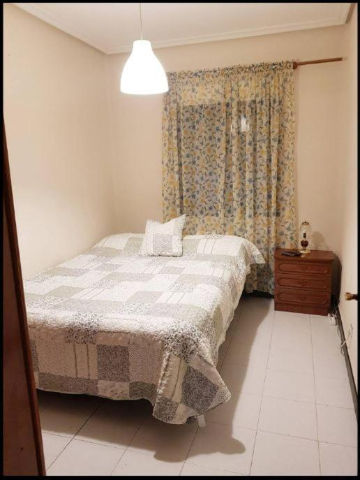 Private Room With Shared Bathroom سلامنكا المظهر الخارجي الصورة